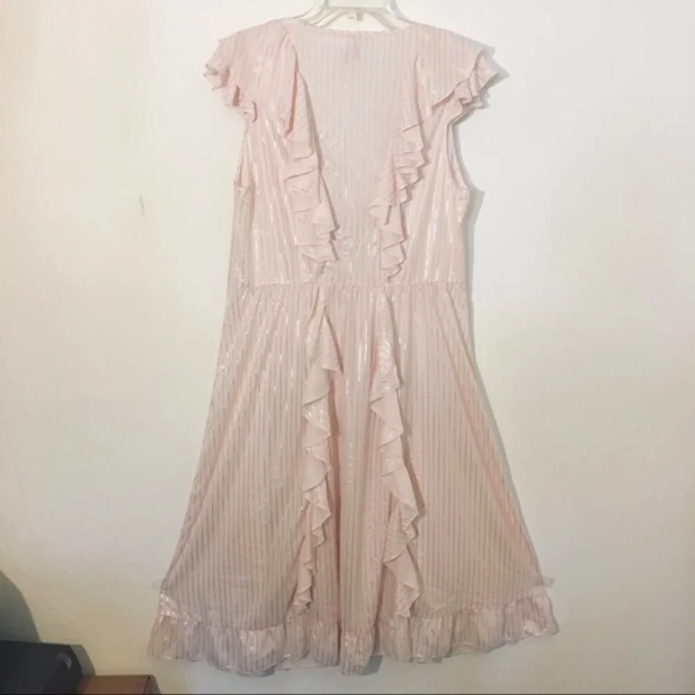 NEW VICTORIA’s SECRET Rose Accent Ruffled ROBE - Picture 4 of 7